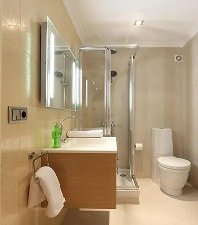 Plaza Reina Appartamento