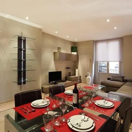 Plaza Reina Appartamento Valenza